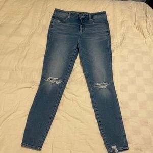 American Eagle high rise jeggings. “Dream Jean”